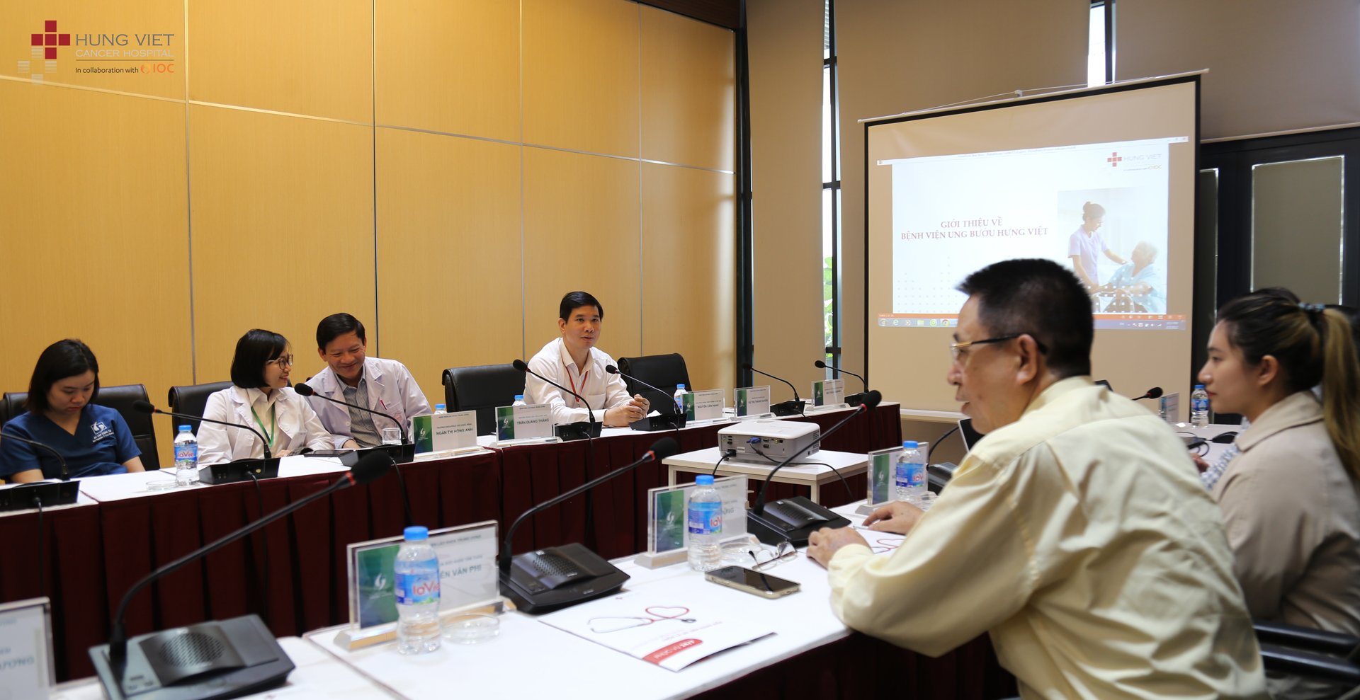 Hưng Việt hợp tác chuyên môn