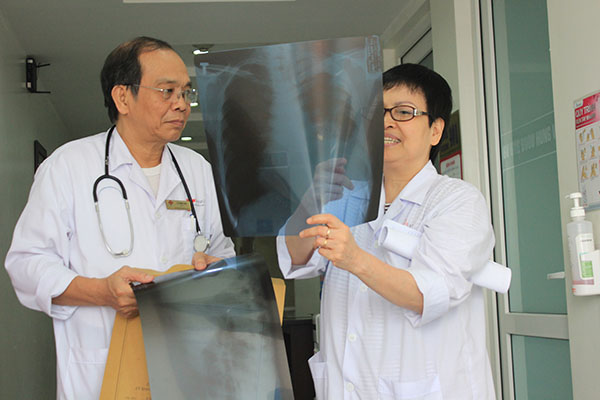 nghe si han van tinh toi nhu duoc hoi sinh