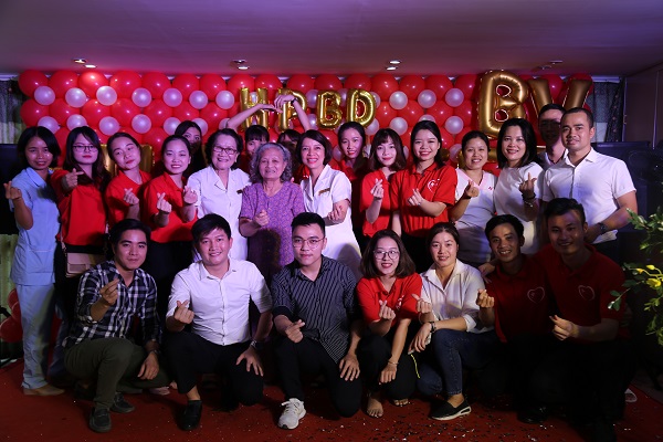 Bệnh viện Hưng Việt tổ chức tiệc kỉ niệm 7 năm thành lập Bệnh viện