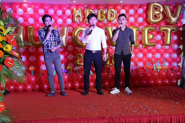 Bệnh viện Hưng Việt tổ chức tiệc kỉ niệm 7 năm thành lập Bệnh viện