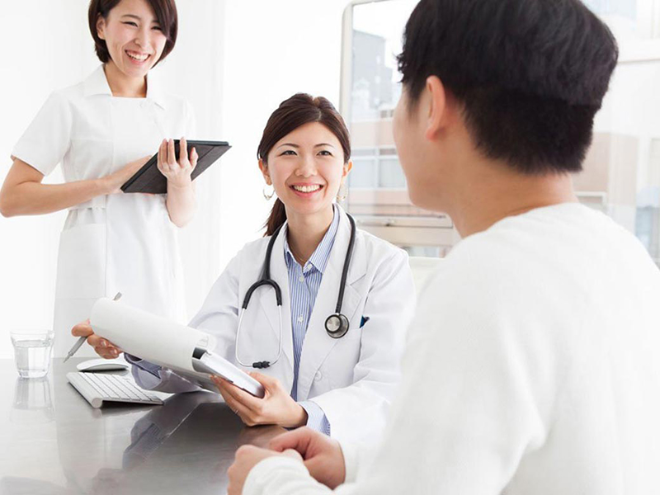 Kiểm tra sức khỏe định kỳ để phát hiện sớm các dấu hiệu của bệnh u tuyến giáp Kiểm tra sức khỏe định kỳ để phát hiện sớm các dấu hiệu của bệnh u tuyến giáp
