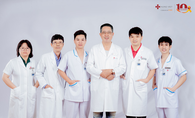 đội ngũ bác sĩ chuyên gia trung tâm xạ trị