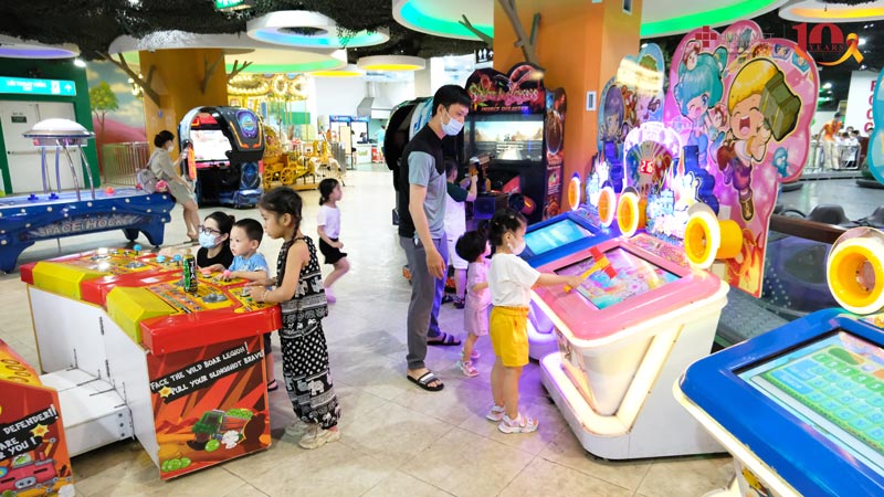 Hệ thống Y tế Hưng Việt tổ chức Vui tết thiếu nhi cho con em CBCNV tại viện