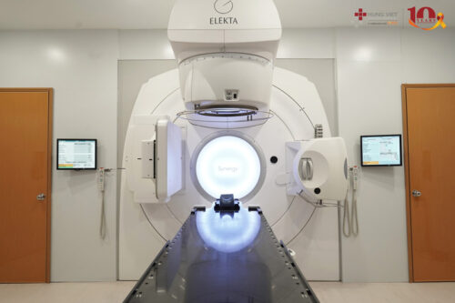 Trung tâm xạ trị Hưng Việt