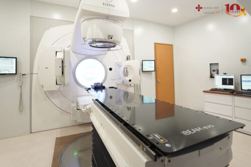 Trung tâm xạ trị Hưng Việt
