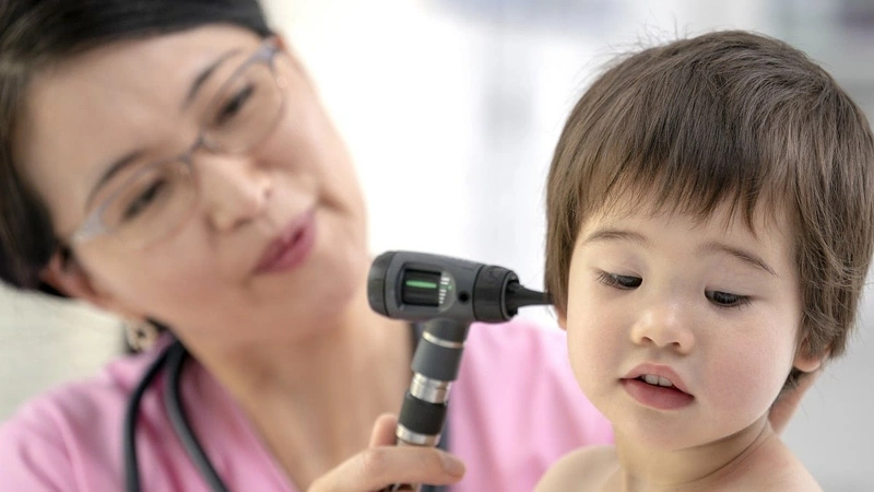 nấm ống tai ngoài điều trị như thế nào
