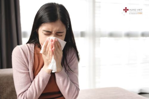 ngu-day-co-dom-o-co-dau-hieu-canh-bao-benh-ly-nao-02