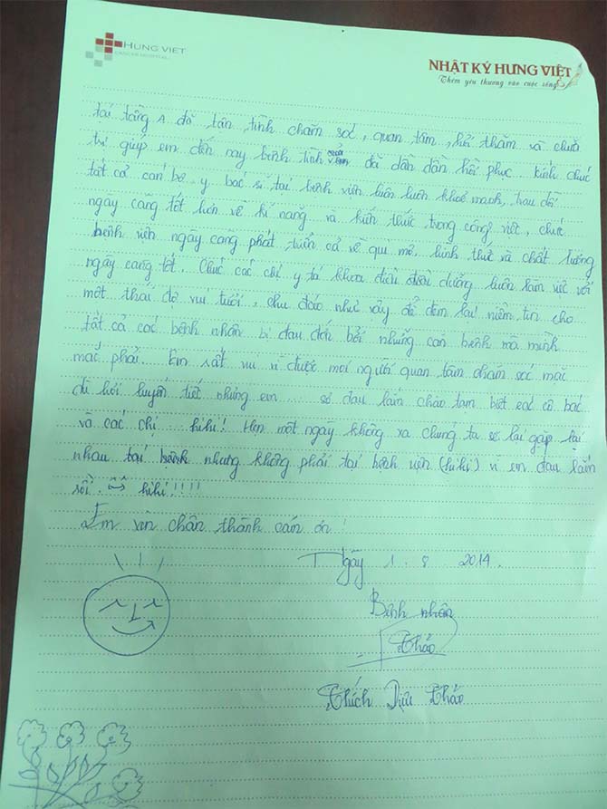 Nhật ký của Diệu Thảo – sư tiểu 17 tuổi viết trong những ngày em nằm điều trị tại Bệnh viện Ung bướu Hưng Việt 17 tuoi da bi mac can benh ung thu vu quai ac