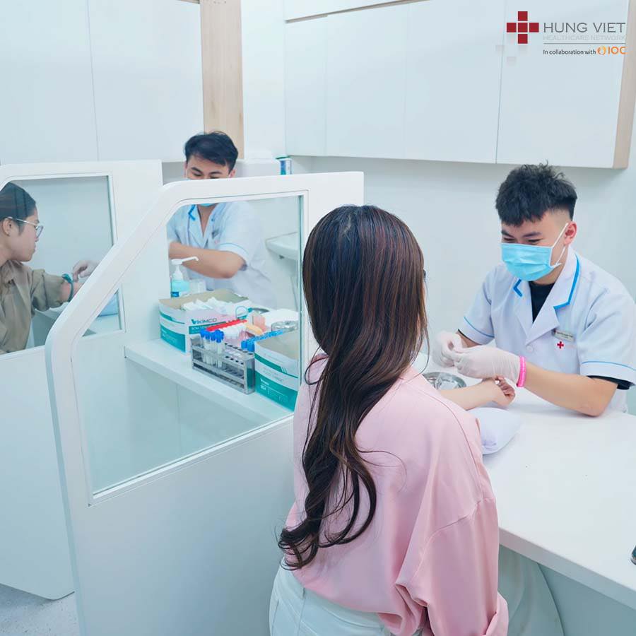 Tầm soát ung thư cổ tử cung bao nhiêu tiền? Quy trình và địa chỉ uy tín tại Hà Nội